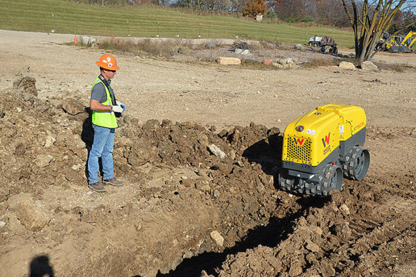 RTX-SC3 - The smart remote-controlled vibratory trench roller