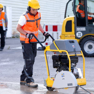 Floor Saw 195mm Cut Depth - Wacker Neuson BFS1350, 20" .